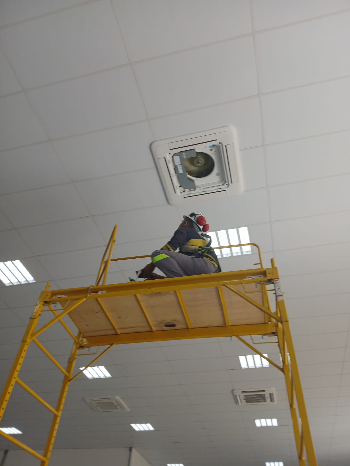 Rotina de trabalho da MS Soluções Elétricas